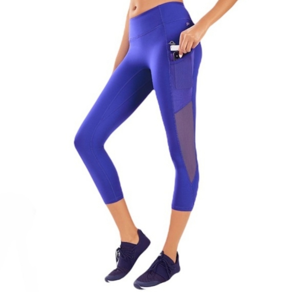 Fabletics Trinity Mid Rise Pocket Crop Leggings Size Medium